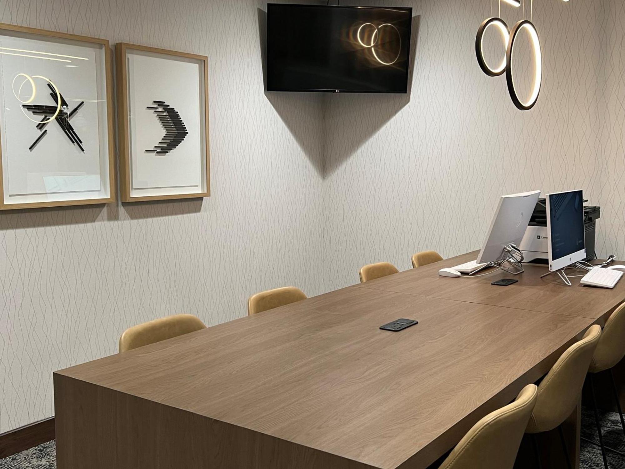 Holiday Inn Hotel & Suites St.Catharines-Niagara By Ihg Saint Catharines Bagian luar foto