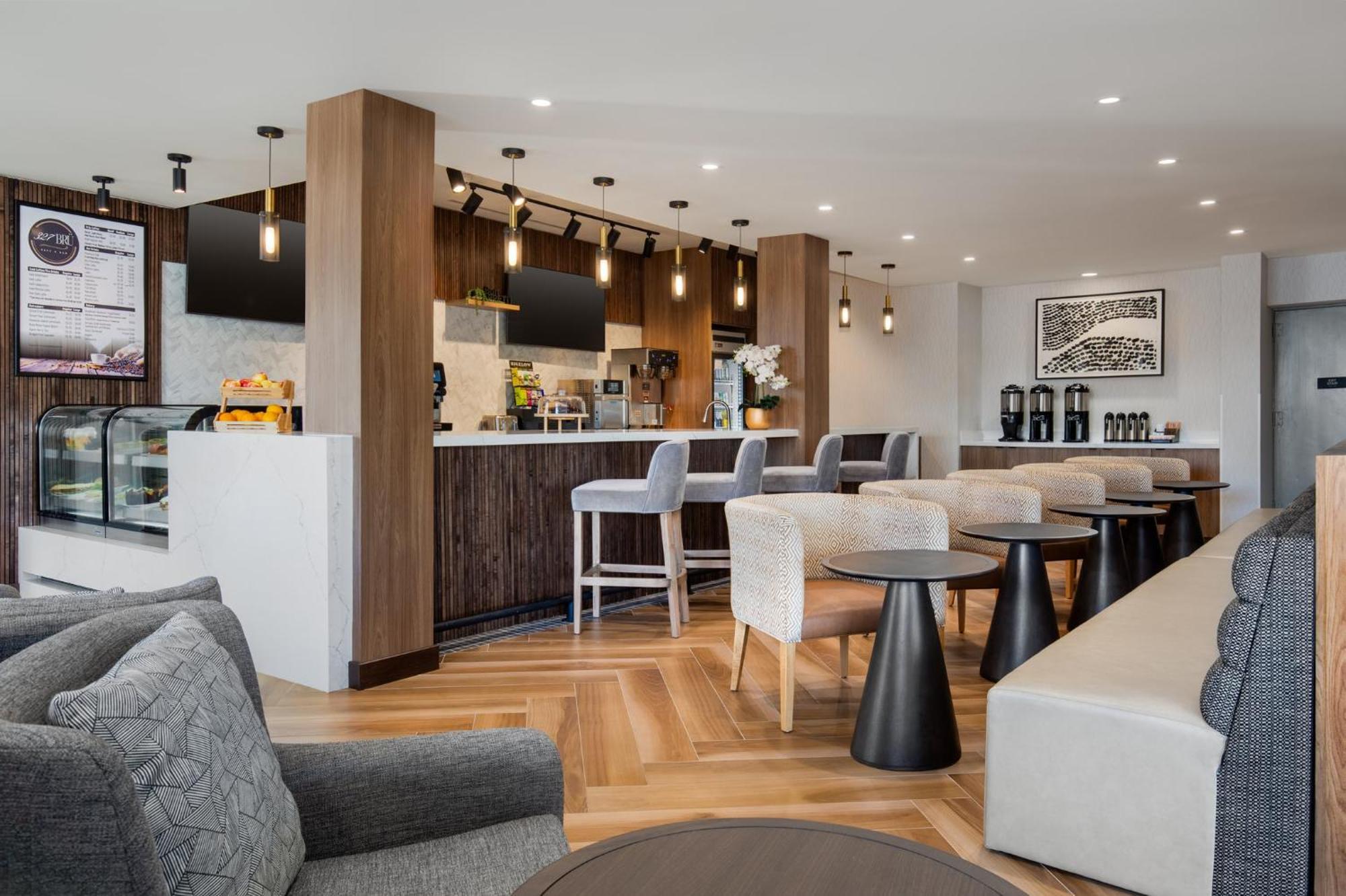 Holiday Inn Hotel & Suites St.Catharines-Niagara By Ihg Saint Catharines Bagian luar foto