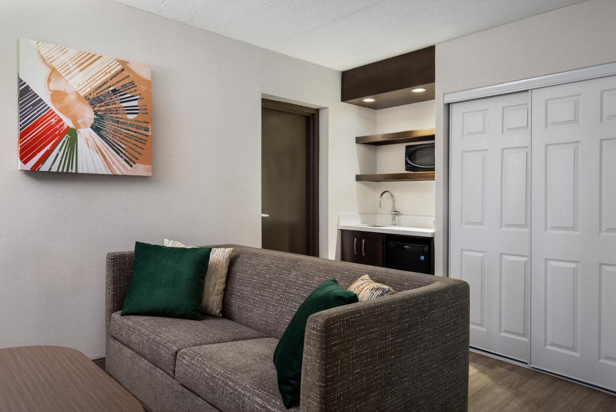 Holiday Inn Hotel & Suites St.Catharines-Niagara By Ihg Saint Catharines Bagian luar foto