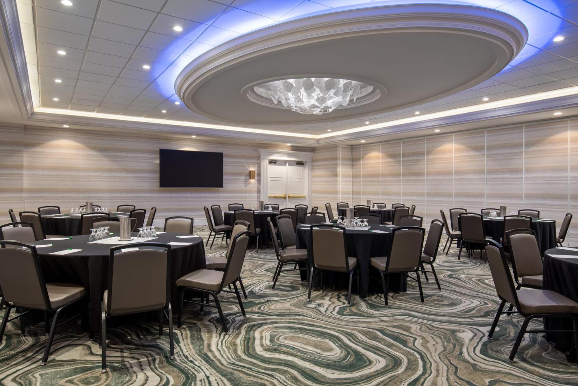Holiday Inn Hotel & Suites St.Catharines-Niagara By Ihg Saint Catharines Bagian luar foto